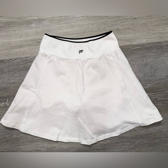 Fabletics Seamless Flounce Skirt size S - Picture 7 of 10